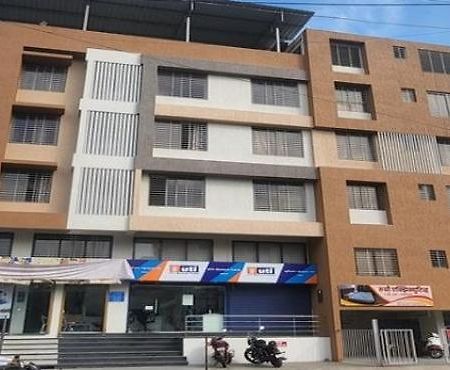 Hotel Ruchi Executive Satara Zewnętrze zdjęcie