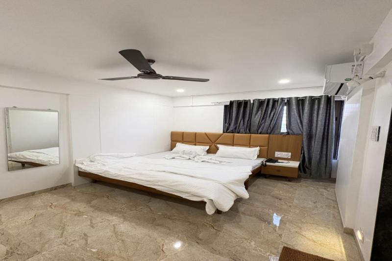 Hotel Ruchi Executive Satara Zewnętrze zdjęcie